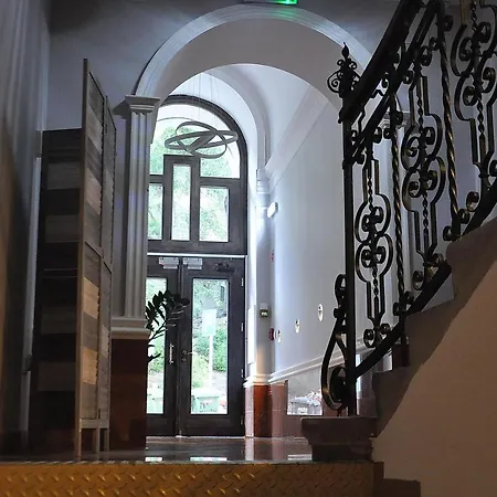Arch Boutique Budapest